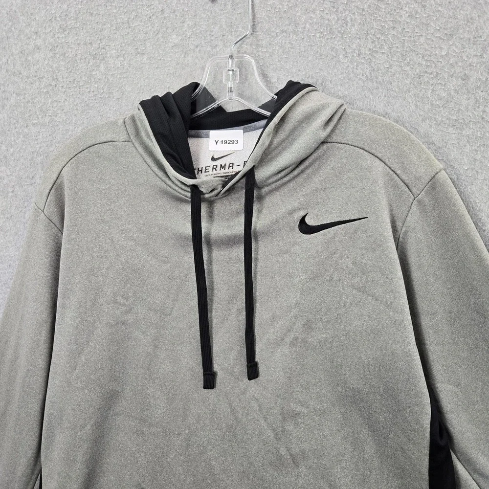 Nike Men Sweatshirt Large Gray Fleece Hoodie Swoosh Logo Therma Fit‎ Pullover
